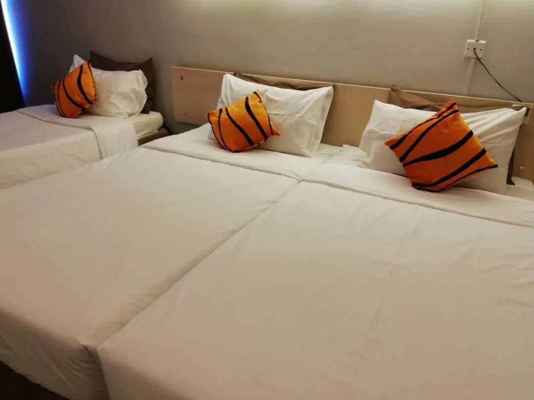 Paragon City Hotel Ипох 3*,  Малайзия