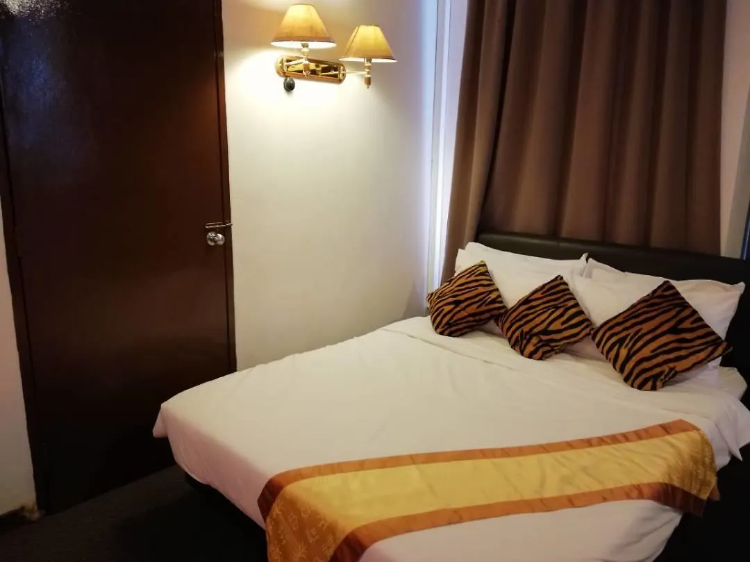 Paragon City Hotel Ипох 3*,
